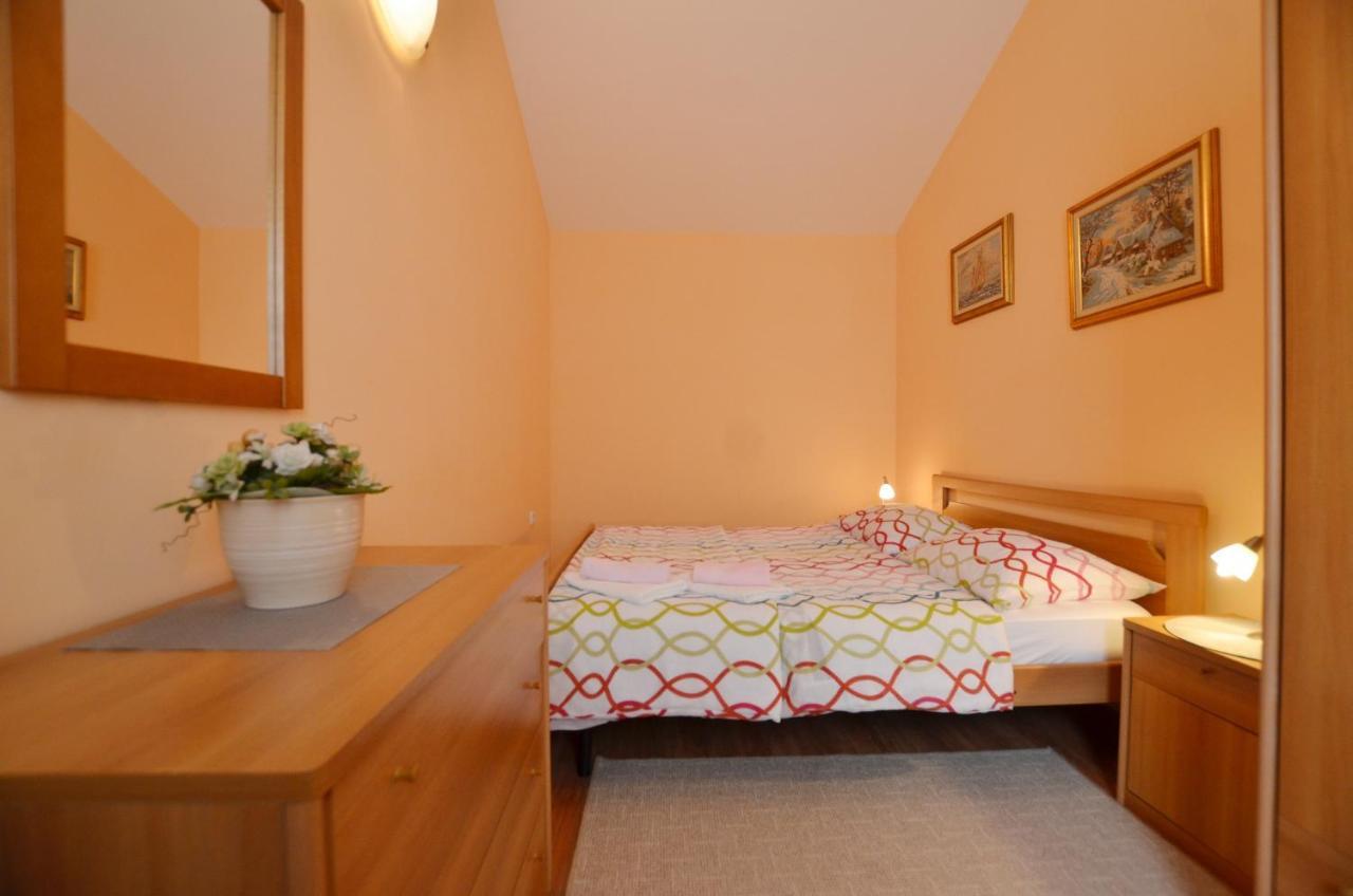 Zminj Apartments Esterno foto